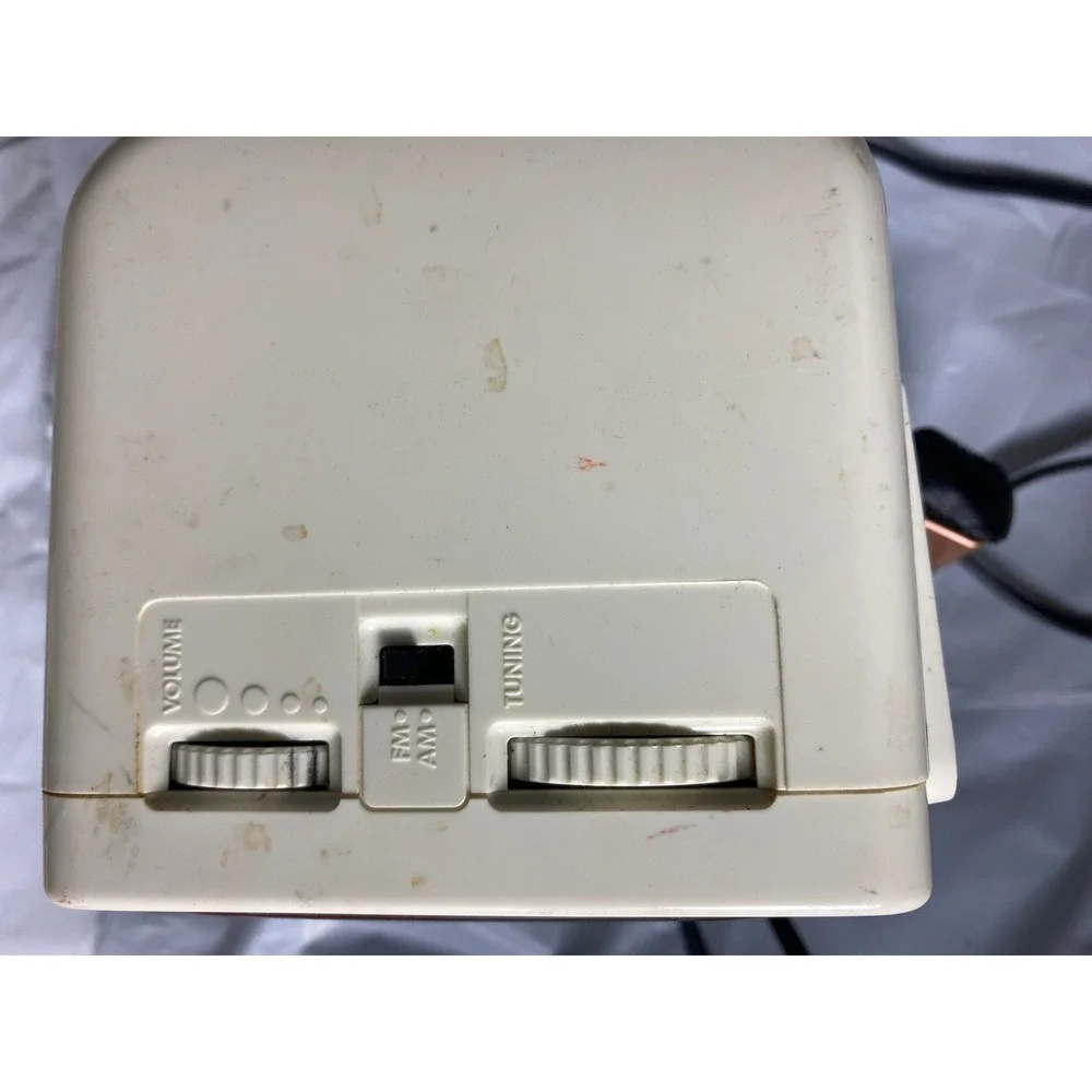 Vintage Sony Dream Machine ICF-C240 AM/FM Alarm Clock Radio Cream Cube Malaysia